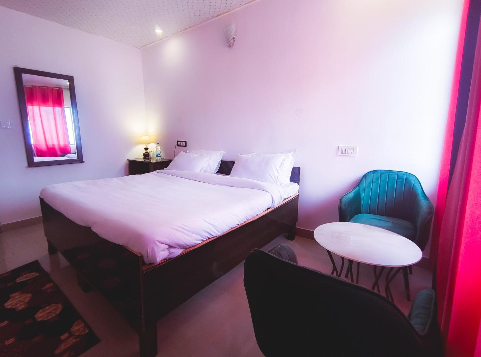 Haut Monde King'S Paradise Resort Kanatal Εξωτερικό φωτογραφία