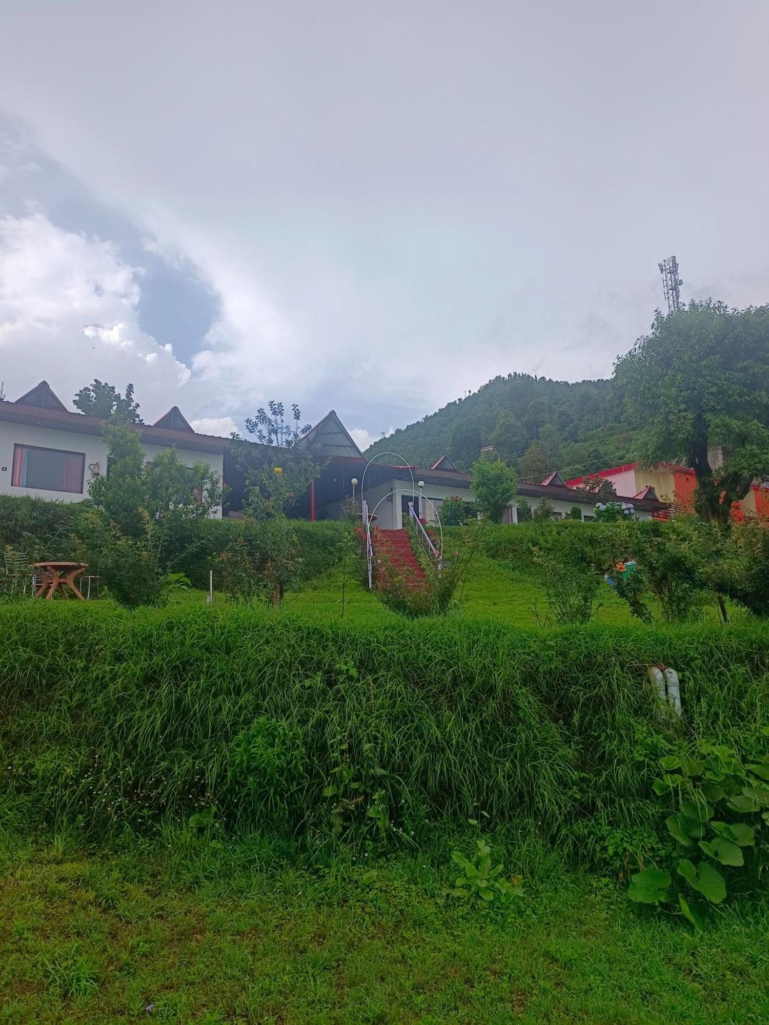 Haut Monde King'S Paradise Resort Kanatal Εξωτερικό φωτογραφία